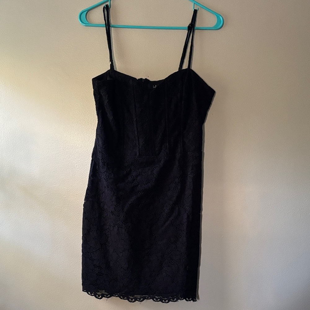 Lulu's Black Textured Lace Dress